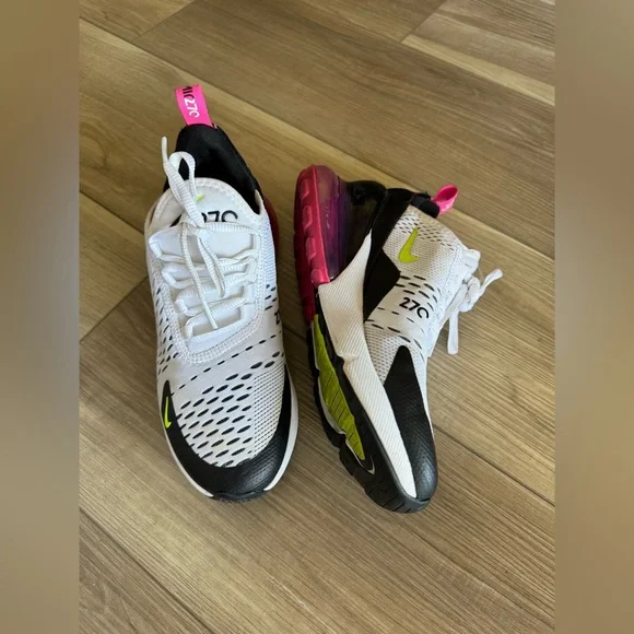 Nike Airmax 270 - Picture 3 of 7